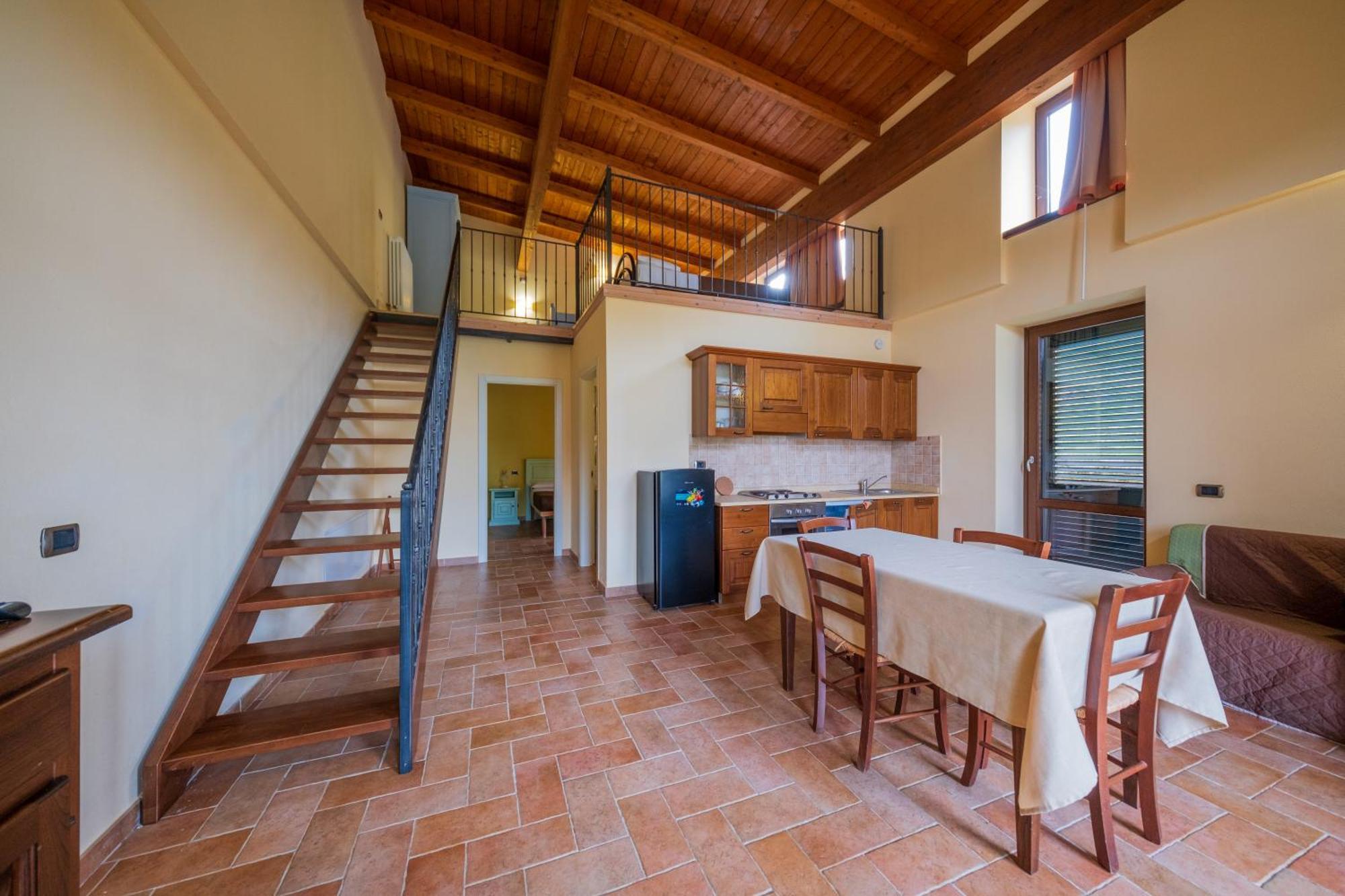 Agriturismo Borgo Biaia Camporgiano Exterior photo
